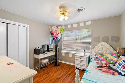 324 Woodlawn Street, Sinton, TX 78387 - Photo 18