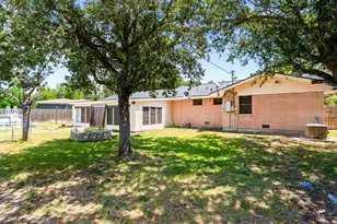 324 Woodlawn St, Sinton, TX 78387 - Photo 30