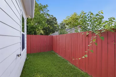 4606 Mallow Street #A, Houston, TX 77051 - Photo 20
