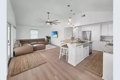 159 Ocean View Drive, Crystal Beach, TX 77650 - Photo 18