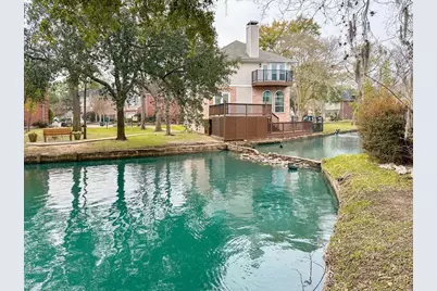 1223 Normans Woods St, Houston, TX 77077 - Photo 32