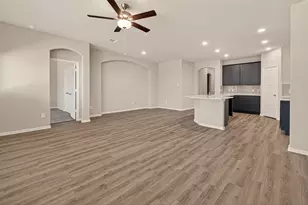 2220 Manila Ln, Texas City, TX 77568 - Photo 4