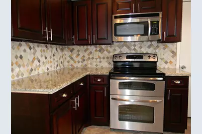 2754 Quarry Hill Road, Sugar Land, TX 77478 - Photo 6