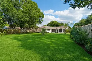 6123 Rena St, Houston, TX 77092 - Photo 4