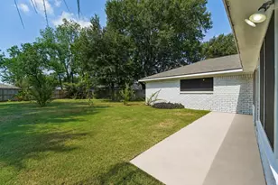 6123 Rena St, Houston, TX 77092 - Photo 1