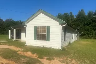 1296 Burch St, Jasper, TX 75951 - Photo 4