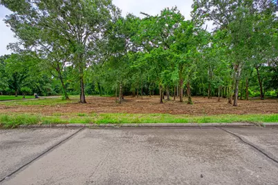 501 Colonial Drive, Friendswood, TX 77546 - Photo 8