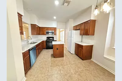 14527 Circlewood Way, Houston, TX 77062 - Photo 10