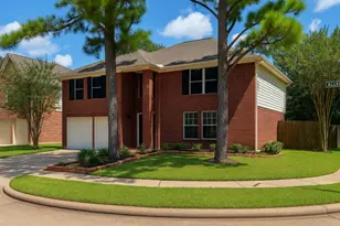 10702 Allens Landing Dr, Houston, TX 77065 - Photo 1