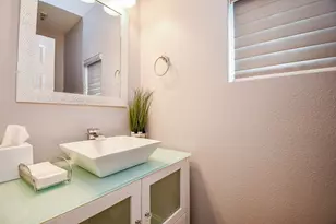 4604 Chartres St, Houston, TX 77004 - Photo 12