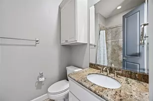 328 Bomar St, Houston, TX 77006 - Photo 26