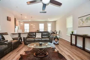 8618 Cedar Plains Ln, Houston, TX 77080 - Photo 6