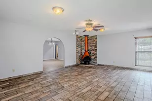 2710 Burke Rd, Pasadena, TX 77502 - Photo 22