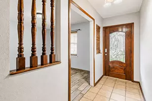 2710 Burke Rd, Pasadena, TX 77502 - Photo 8