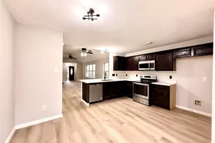 4726 Callery Creek Dr, Houston, TX 77053 - Photo 14