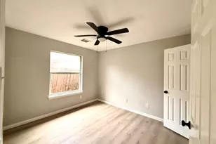 4726 Callery Creek Dr, Houston, TX 77053 - Photo 22