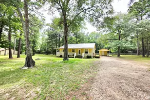 12105 Old County Rd, Willis, TX 77378 - Photo 18
