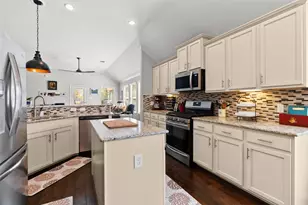 199 Capriccio Ln, Montgomery, TX 77316 - Photo 8
