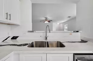 13426 Sanderford Ln, Houston, TX 77083 - Photo 20