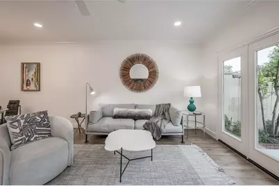 14723 Barryknoll Lane #107, Houston, TX 77079 - Photo 12