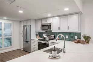 14723 Barryknoll Ln, Houston, TX 77079 - Photo 6