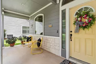 1766 Canyon Lake Creek Dr, Conroe, TX 77304 - Photo 2