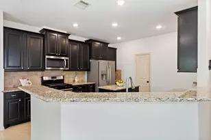 1766 Canyon Lake Creek Dr, Conroe, TX 77304 - Photo 22