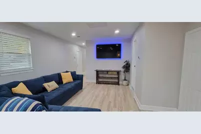 508 Navajo Street, Conroe, TX 77316 - Photo 4