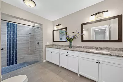 23610 Creekview Drive, Spring, TX 77389 - Photo 24