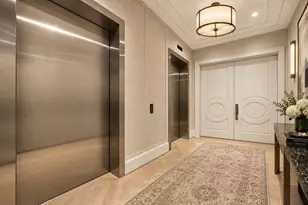 5010 Longmont Dr, Houston, TX 77056 - Photo 6
