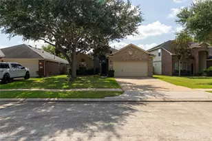 803 Pickett Hill Ln Ln, Rosenberg, TX 77469 - Photo 2