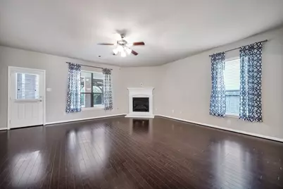 107 Autumn Forest Lane, Conroe, TX 77384 - Photo 10