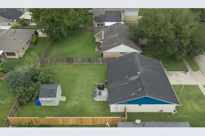 10 Wagon Lane Loop, Angleton, TX 77515 - Photo 22