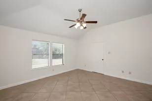 14903 Meridian Park Ln, Humble, TX 77396 - Photo 16