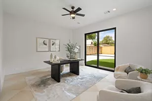 309 Avenue of Oaks St, Houston, TX 77009 - Photo 22