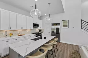 9208 Washington Hts St, Houston, TX 77063 - Photo 10