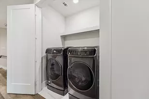 620 W 25th St, Houston, TX 77008 - Photo 28