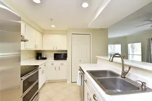 12800 Melville Dr, Montgomery, TX 77356 - Photo 10