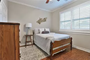 827 Garden Trace Ln, Houston, TX 77018 - Photo 20