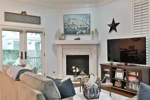 827 Garden Trace Ln, Houston, TX 77018 - Photo 8