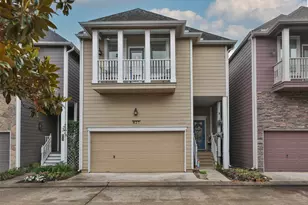 827 Garden Trace Ln, Houston, TX 77018 - Photo 1