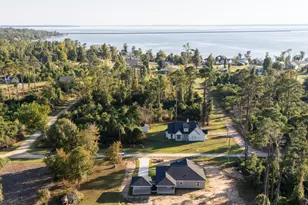 275 Hereford Dr, Onalaska, TX 77360 - Photo 2