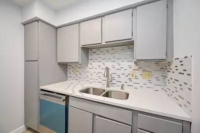 8427 Hearth Drive Drive #2, Houston, TX 77054 - Photo 18