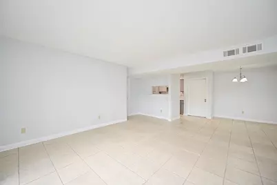 8427 Hearth Drive Drive #2, Houston, TX 77054 - Photo 14