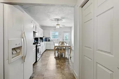 619 10th Street, Hempstead, TX 77445 - Photo 10