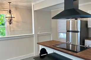 1009 Sealy St, Galveston, TX 77550 - Photo 12