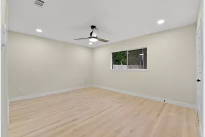 2322 Aprilmont Drive, Sugar Land, TX 77498 - Photo 24