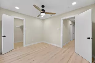 2322 Aprilmont Dr, Sugar Land, TX 77498 - Photo 20