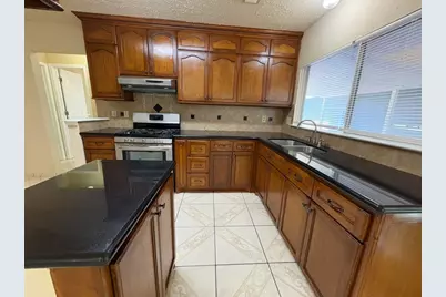 9210 Crescent Moon Drive, Houston, TX 77064 - Photo 4
