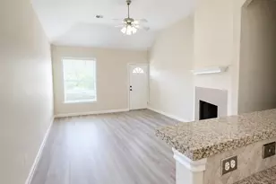10014 Blissfull Valley Ln, Tomball, TX 77375 - Photo 6